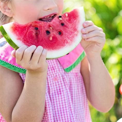 Frutas en la dieta infantil - Bebés y más