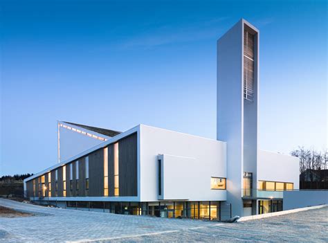 Igreja Froeyland Orstad / LINK Arkitektur AS | ArchDaily Brasil