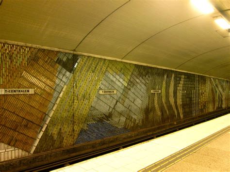 Travelholic: FREE Things To Do Stockholm - Metro Art (Tunnelbana)