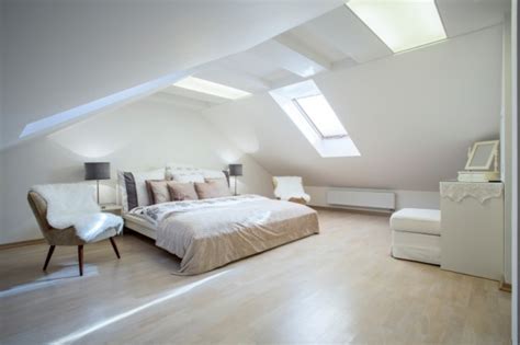 17 Beautiful Skylight Bedroom Designs For Real Enjoyment