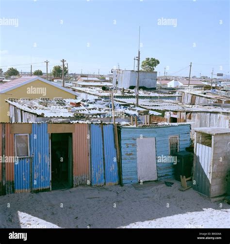 Download this stock image: Khayelitsha Township in Cape Town in South Africa. Slum Poverty Poor ...