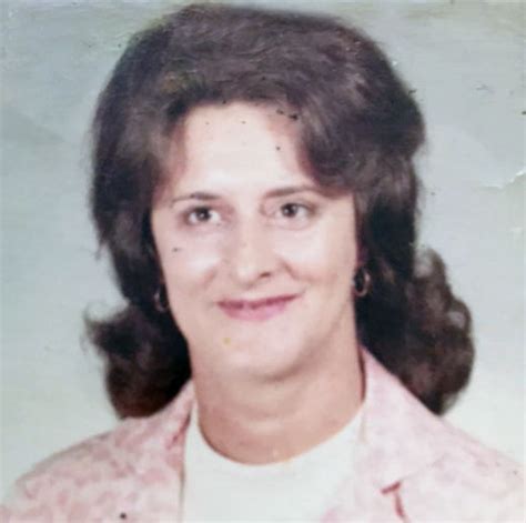 Evelyn Dove Obituary - Death Notice and Service Information