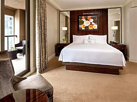 10 Hotel Rooms with Jacuzzi in Atlanta - Anna's Guide 2021