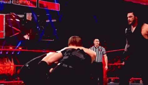 The Shield Triple Powerbomb GIF - The Shield Triple Powerbomb Dean Ambrose - Discover & Share ...