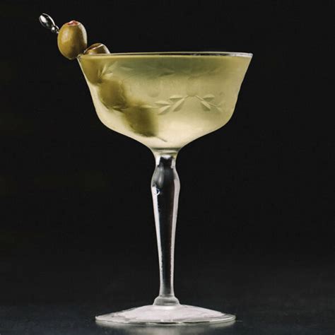 dirty-martini-720×720-recipe | 1888 Hand Pressed Olive Juice