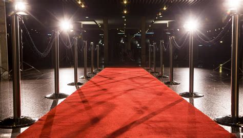 How to Walk the Red Carpet, According to a Publicist