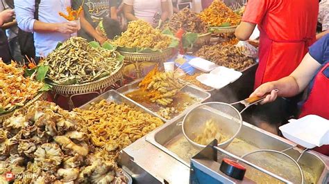 Philippines Street Food in Manila Chinatown Walk | MASSIVE Street Food ...