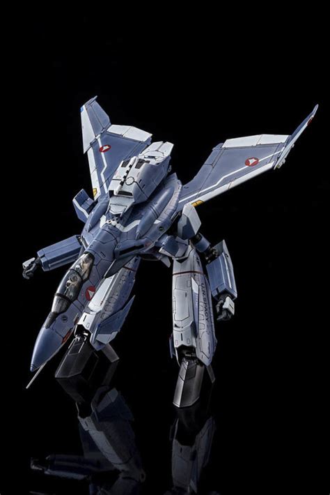 Macross Zero: VF-0D Phoenix Premium Finish by Arcadia | NZ Gundam Store