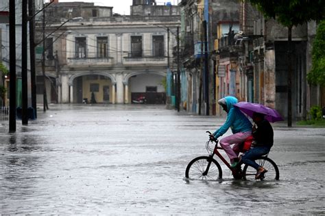 Florida Map Shows Hurricane Idalia's Massive Storm Surge - 'Newsweek ...