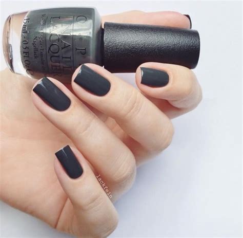 Vernis gris | Nail polish, Gray nails, Grey nail polish