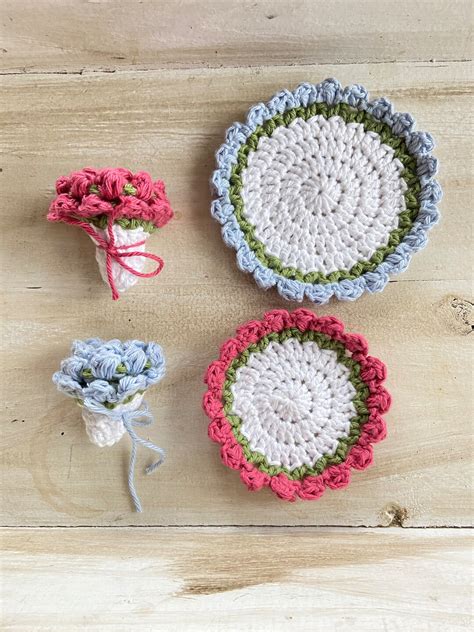 Crochet Coaster Flower Bouquets, Large and Small - Etsy