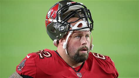 Bucs coach Bruce Arians says center A.Q. Shipley might have career ...