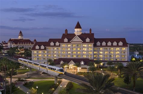 The Villas at Disney’s Grand Floridian Resort & Spa - Deluxe Studio ...