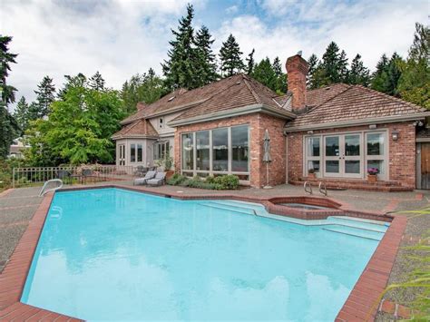 10 of the Most Breathtaking Airbnbs With Pools in the U.S. | Far & Wide