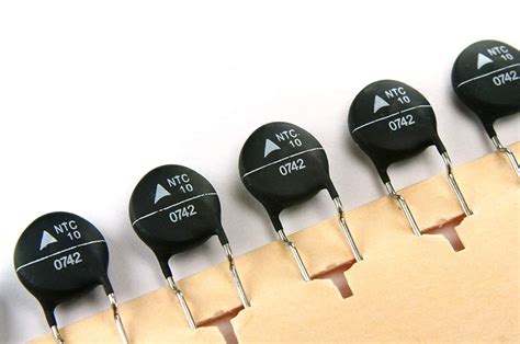 How to Use NTC Thermistors for Inrush Current Limiting