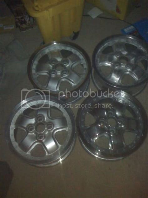 DIY: POLISH YOUR WHEELS!!! | Team Integra Forums