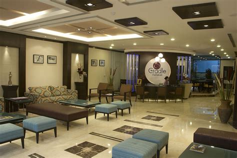 Small Hotel Lobby Design Ideas - Best Design Idea