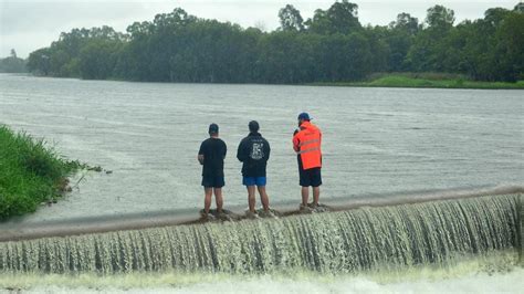 Townsville weather: Rainfall totals climbing as ex-Tropical Cyclone ...