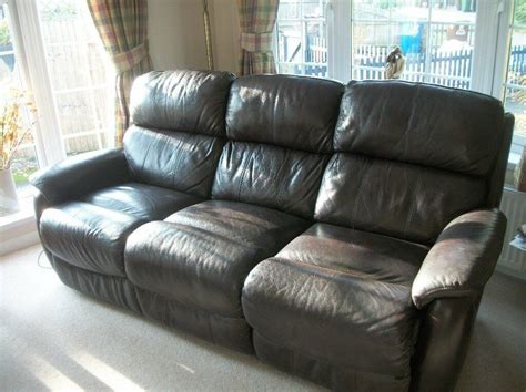 DFS LEATHER RECLINING 3 SEATER SOFA AND ARMCHAIR | in Bracknell, Berkshire | Gumtree