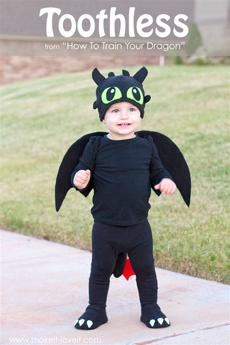 DIY Toothless Costume...from "How To Train Your Dragon"