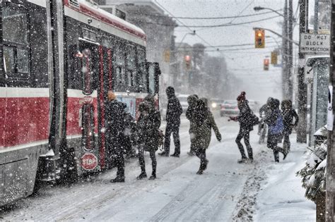 Snowfall expected to intensify overnight in Toronto