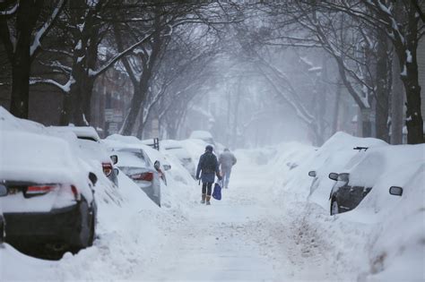 Boston Gets Record Snowfall, State Of Emergency Declared In ...