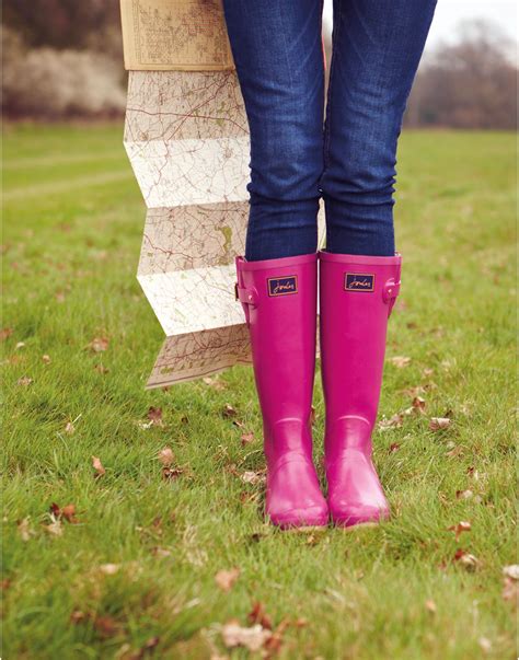 Womens Glossy Rain Boots in pink from Joules | Pink rain boots, Womens rain boots, Wellies rain ...