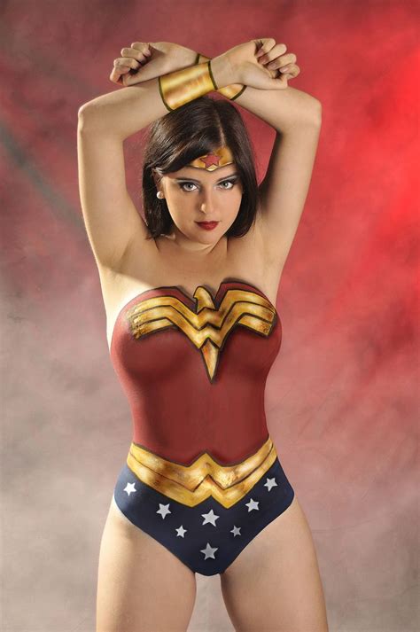 Cosplay Wonder Woman body paint | What is it I find so sexy about Wonder Woman!? | Pinterest