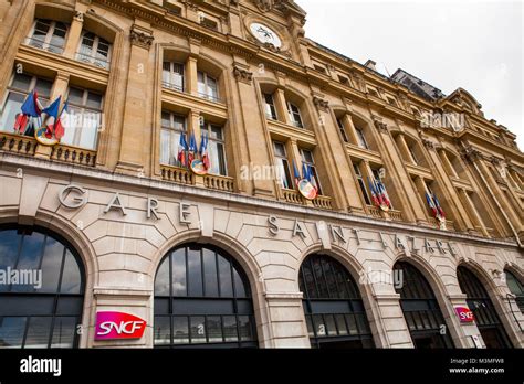 Gare saint lazare hi-res stock photography and images - Alamy