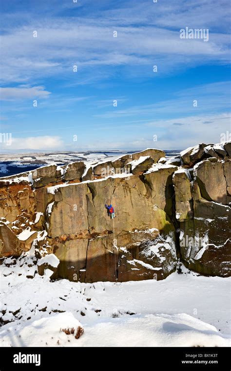 Ilkley Moor, rock climbing in the quarry Stock Photo - Alamy