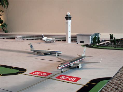 1:200 Model Airport Single Runway #1 | Airport Diorama Designs