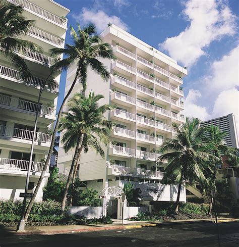 Aqua Oasis - 131 Photos & 89 Reviews - Hotels - 320 Lewers St, Waikiki, Honolulu, HI - Phone ...