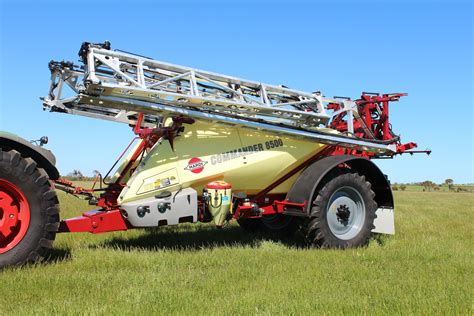 Hardi 'Commander' Series, Hardi Trailing Sprayers