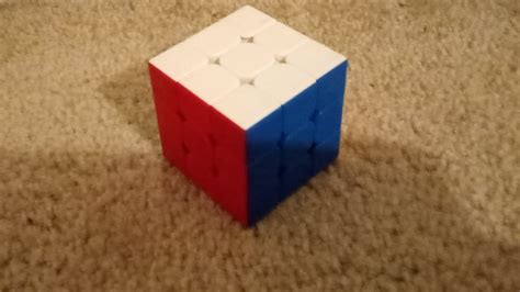 Solving a Speed Cube... - YouTube