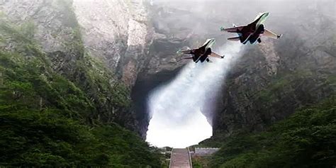 Tianmen Cave at Tianmen Mountain-ZhangjiaijeTravelGuide