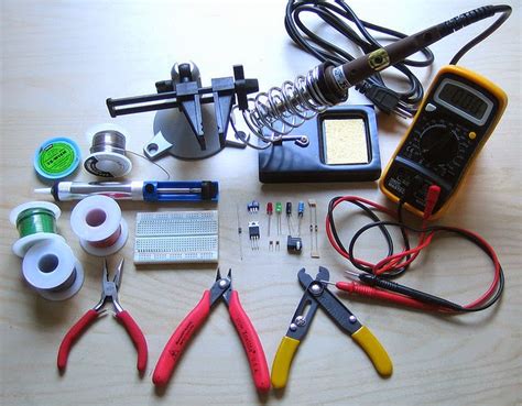 Use Hand Tools - Identify functional basic electronic hand tools | Motor Control Operation and ...