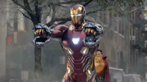 AVENGER INFINITY WAR IRON MAN SUIT UP SCENE - YouTube