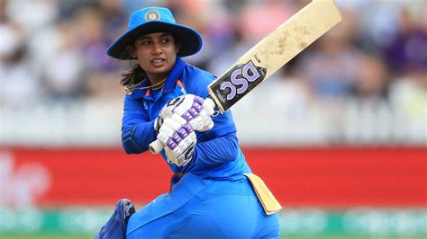 Mithali Raj Rises to Top Spot in ICC Batswomen Ranking - The Quint