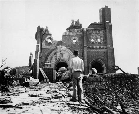 Nagasaki Bombing Anniversary: 70,000 Died In The Second Atomic Blast ...