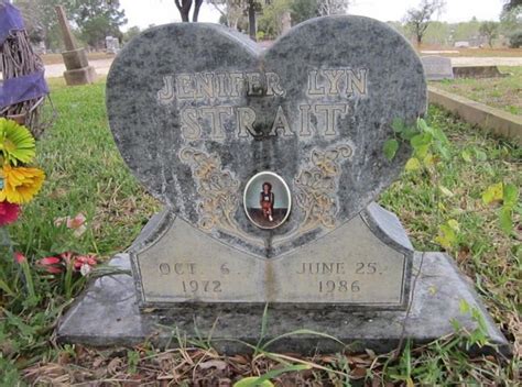Jenifer Lyn Strait (1972 - 1986) - Find A Grave Photos | George strait ...