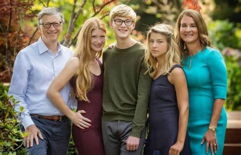 It's unreal what happens to Bill Gates' children after their parents divorced! - FULL STORY HERE