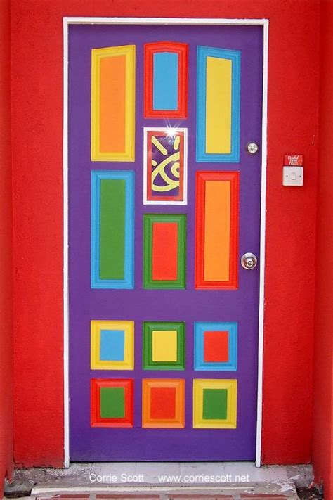 13 Diseños para remodelar tu aburrida puerta | Unique doors, Door color ...