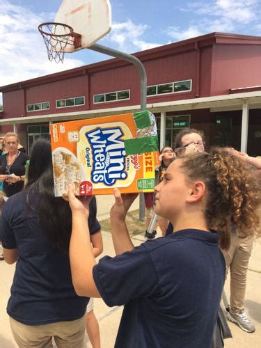 Little Oak Middle School students marvel at solar eclipse | St. Tammany community news | nola.com