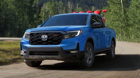 2024 Honda Ridgeline vs. 2024 Ford Ranger Comparison - Kelley Blue Book