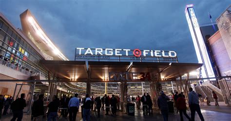 Target Field Tours | Meet Minneapolis