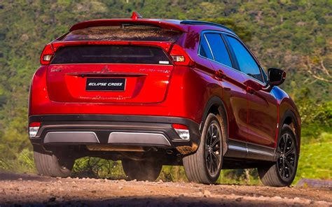 Mitsubishi Eclipse Cross: fotos, preços, consumo e detalhes