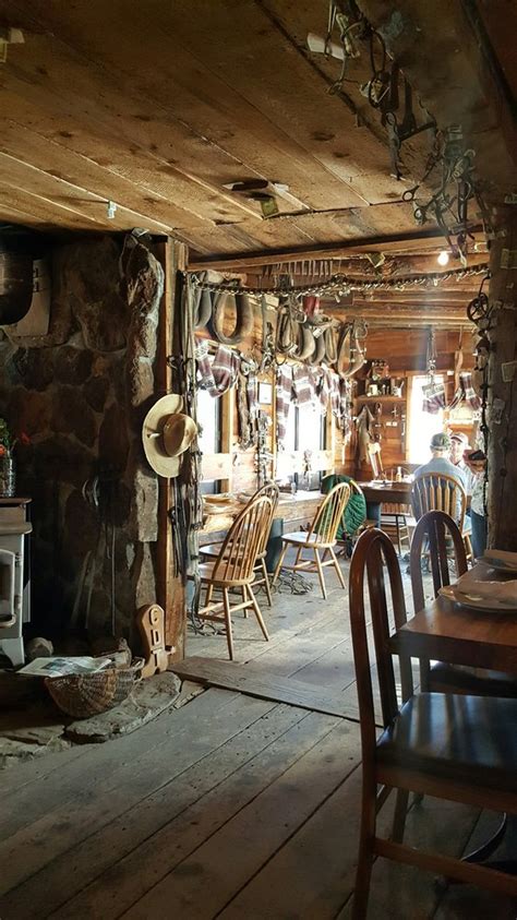 The Cowboy Dinner Tree In Oregon Offers An Unforgettable Experience