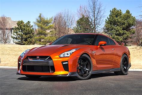 Nissan GT-R R35 Orange Advan GT | Wheel Front