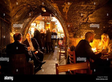 Gordon’s Wine Bar London UK Stock Photo - Alamy