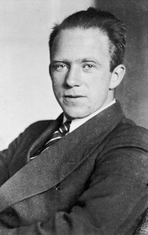 Werner Heisenberg (1901 – 1976) Physicist, winner of the Nobel Prize for his wor… | Werner ...